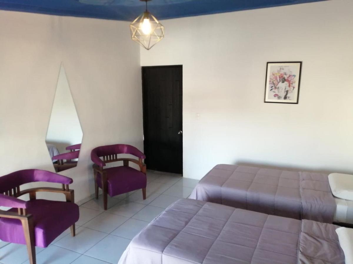 Casa Violeta Vandrarhem Tepic Exteriör bild